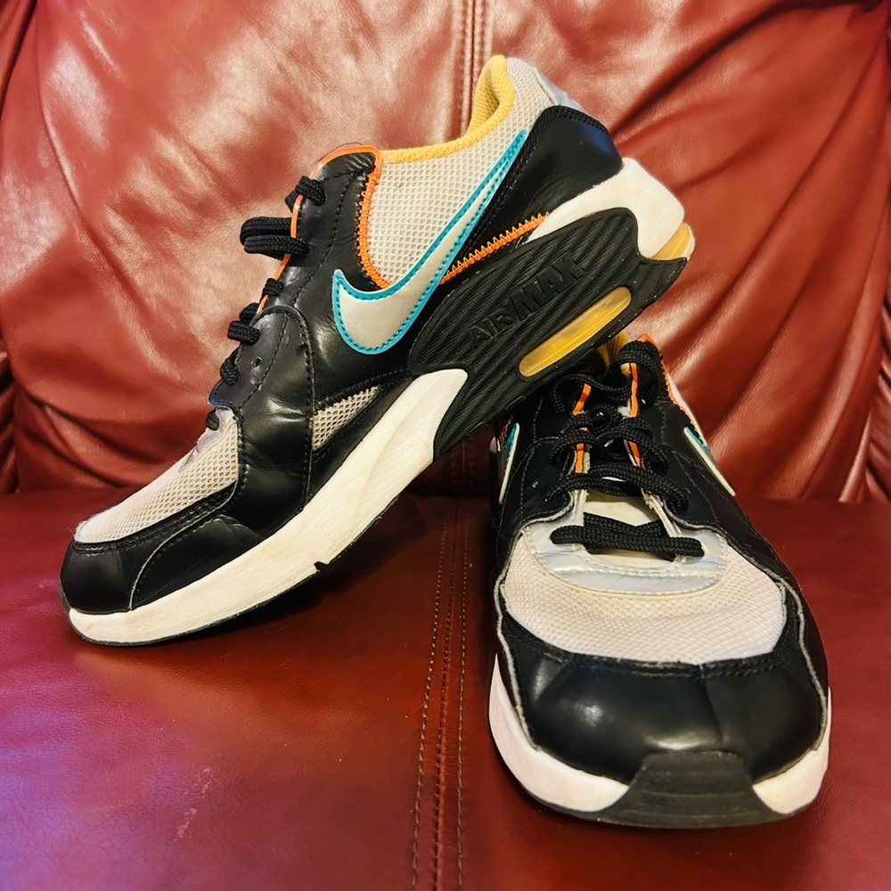 NIKE AIR MAX EXCEE D2N GS 'BLACK LASER CHROME' SIZE 6.5Y [CJ2002-100]